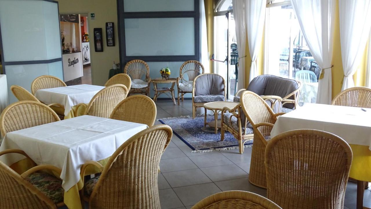Hotel Merano Brenzone sul Garda Luaran gambar