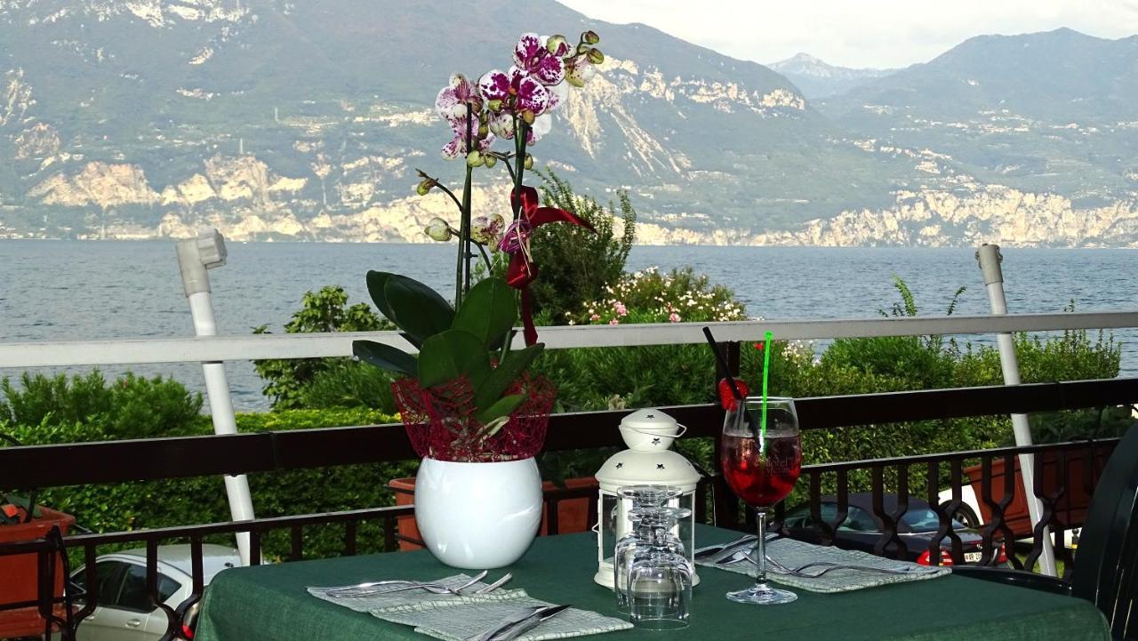 Hotel Merano Brenzone sul Garda Luaran gambar
