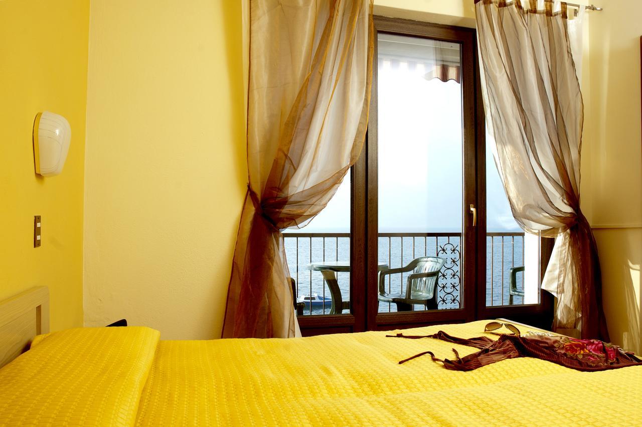 Hotel Merano Brenzone sul Garda Luaran gambar